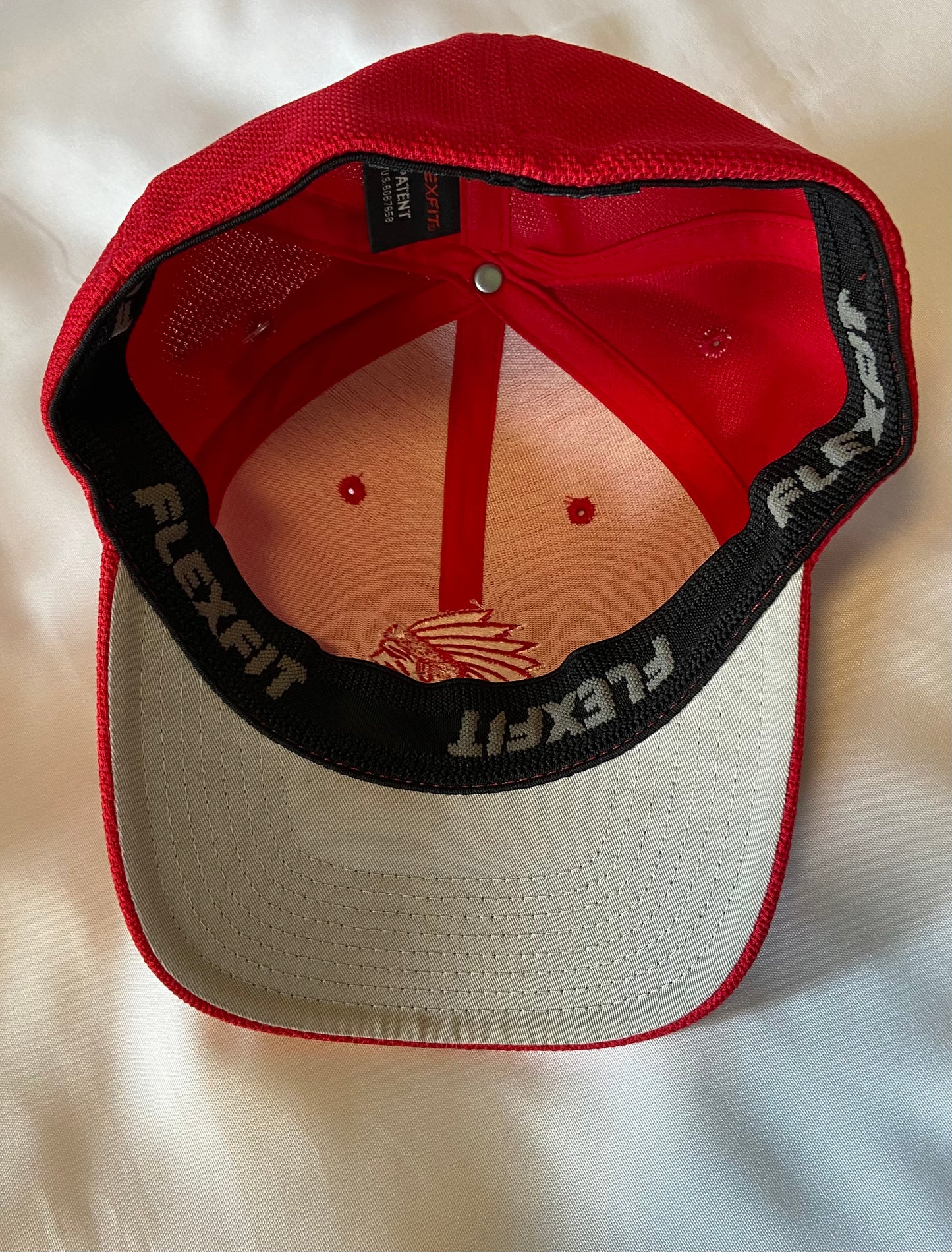 Knox Redskins Embroidered FlexFit Baseball Hat - Fitted cap S/M or L/XL - Red