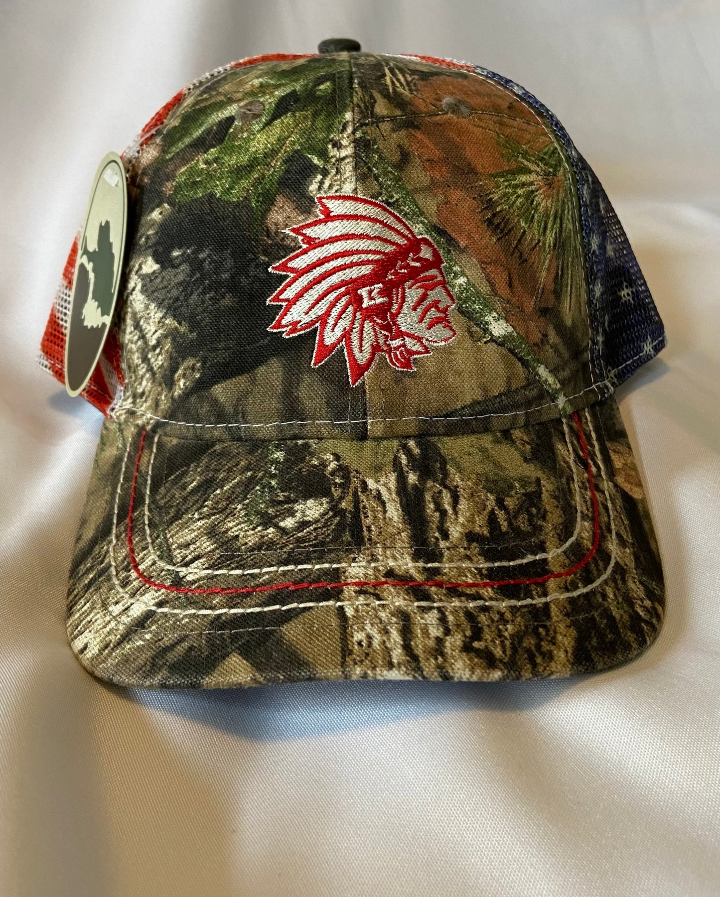 Knox Redskins Embroidered Camo Mossy Oak Hat w/ American Flag back - Adjustable